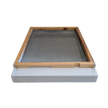 10 Frame Beehive Base - Mesh Vented Bottom Board With Drawer Trap