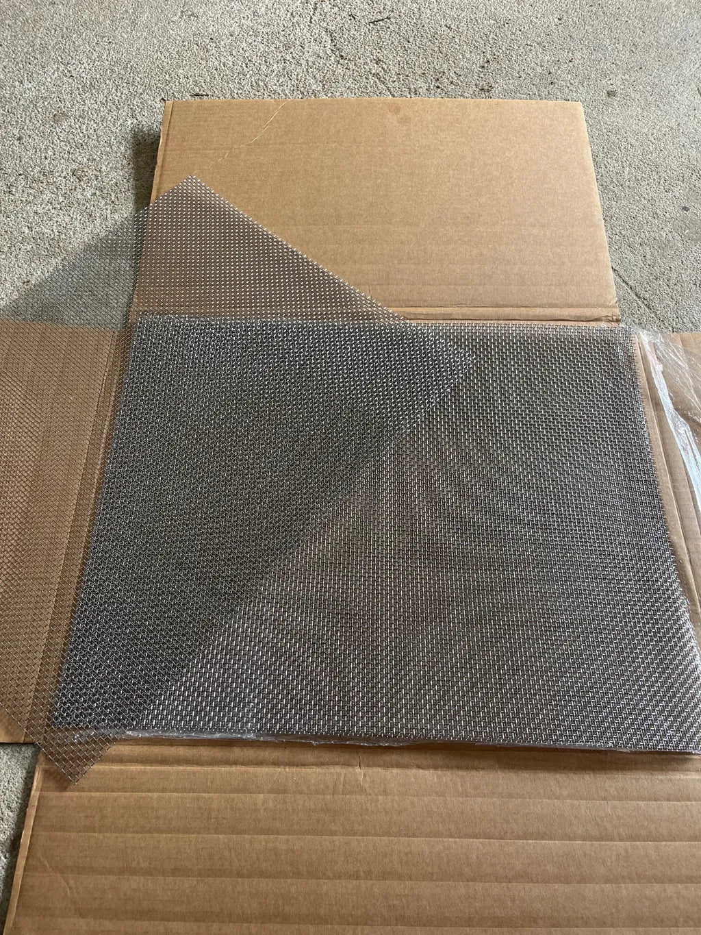 Stainless Steel Mesh Sheets for Beehive Bottom Boards (5/10/20/50 Pack)