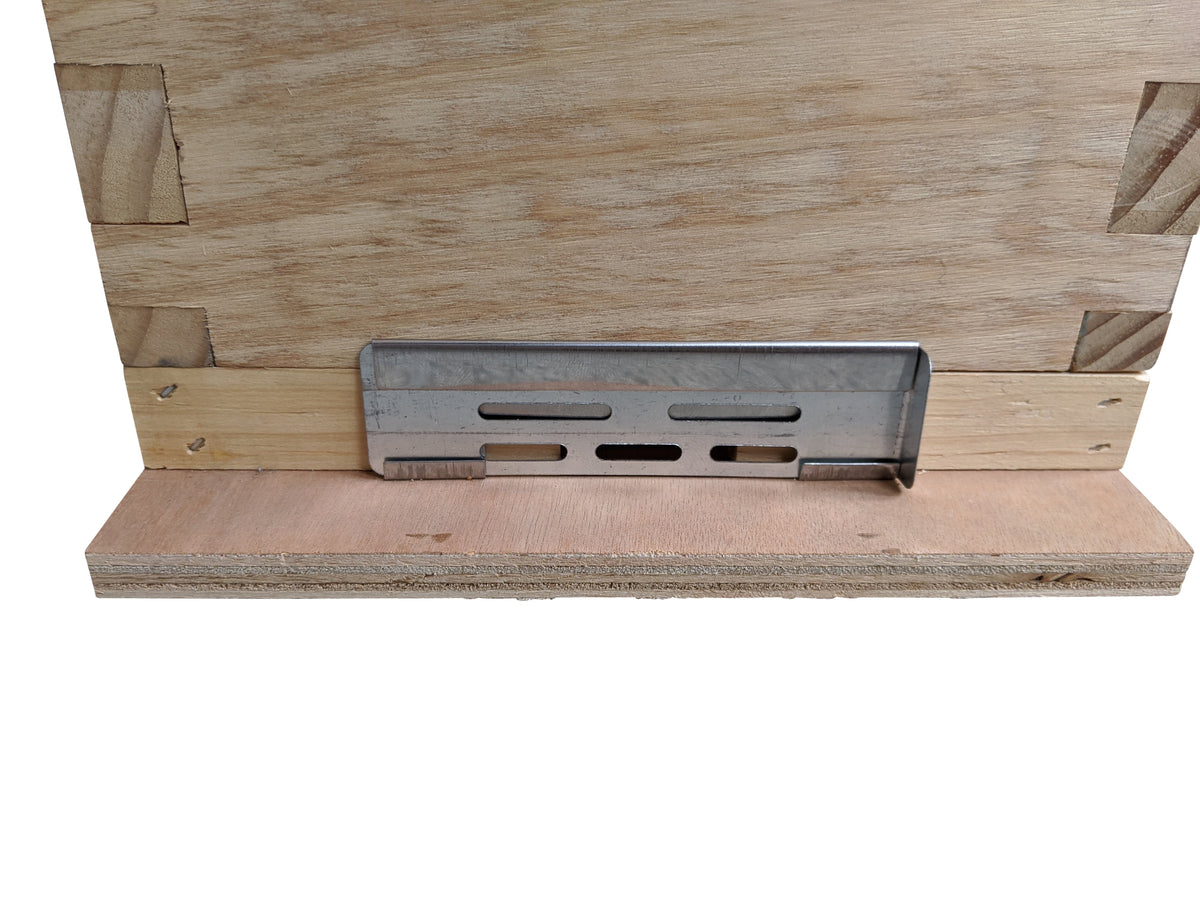 Nuc Beehive Entrance Reducer