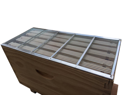 5 Frame Nuc Hive Queen Excluder